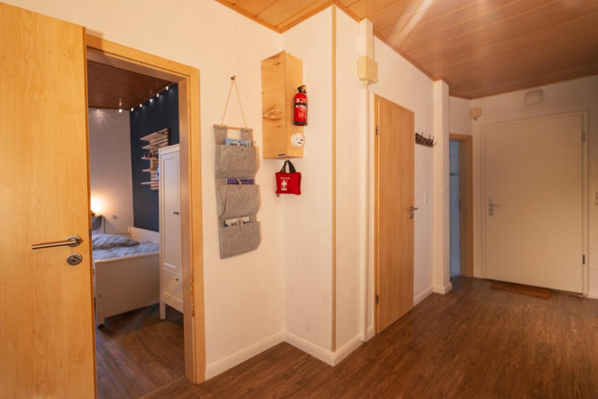 Das Blaue Tuerchen - Wohnung Mit Beamer Und Kicker بريمرهافن المظهر الخارجي الصورة