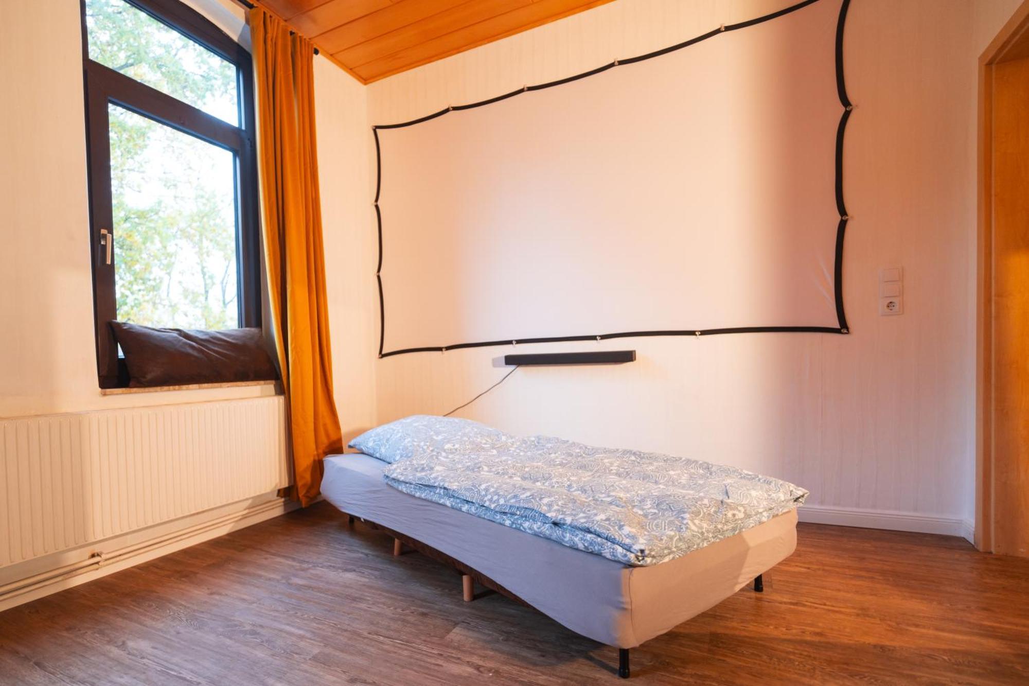 Das Blaue Tuerchen - Wohnung Mit Beamer Und Kicker بريمرهافن المظهر الخارجي الصورة