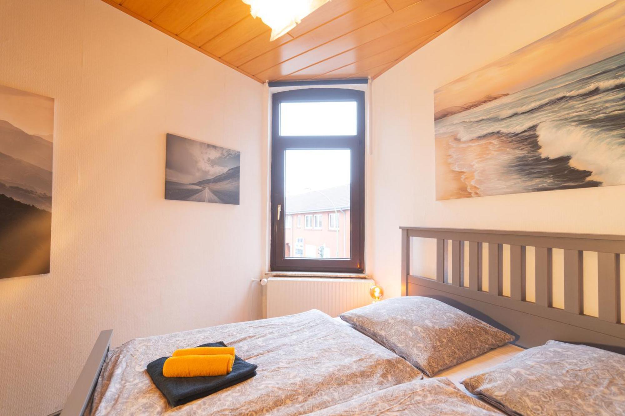 Das Blaue Tuerchen - Wohnung Mit Beamer Und Kicker بريمرهافن المظهر الخارجي الصورة