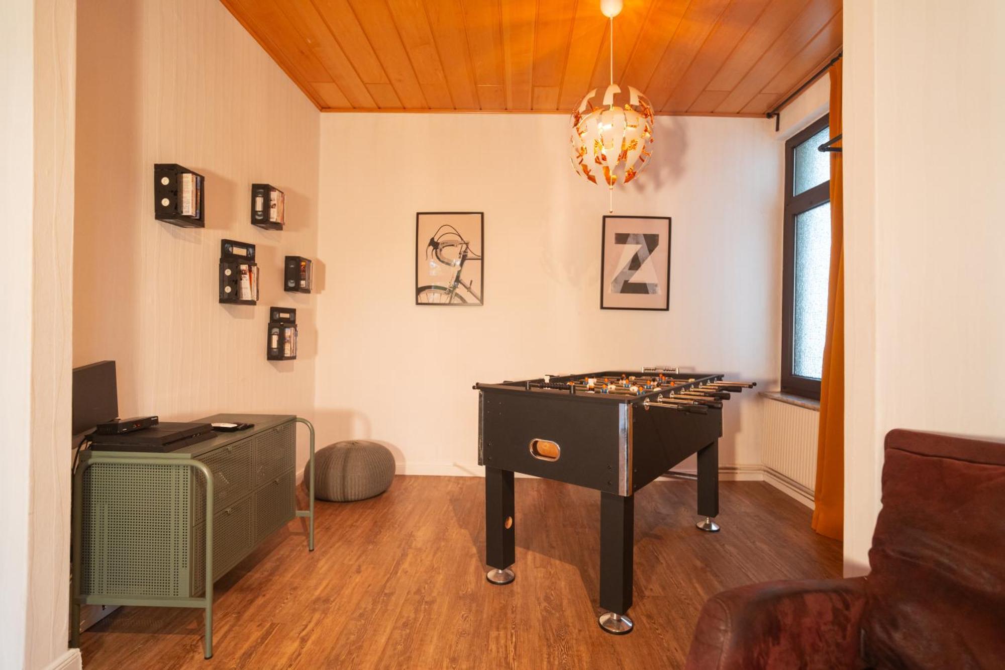 Das Blaue Tuerchen - Wohnung Mit Beamer Und Kicker بريمرهافن المظهر الخارجي الصورة