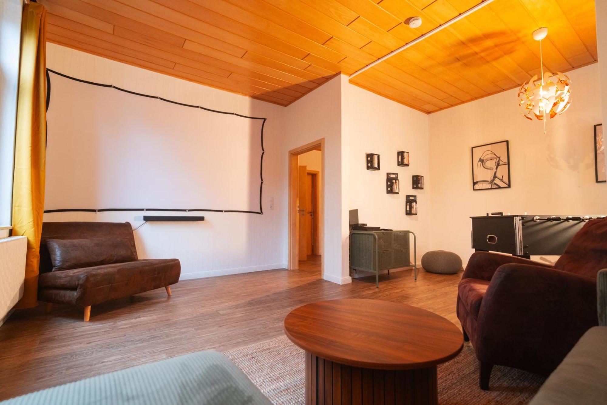 Das Blaue Tuerchen - Wohnung Mit Beamer Und Kicker بريمرهافن المظهر الخارجي الصورة